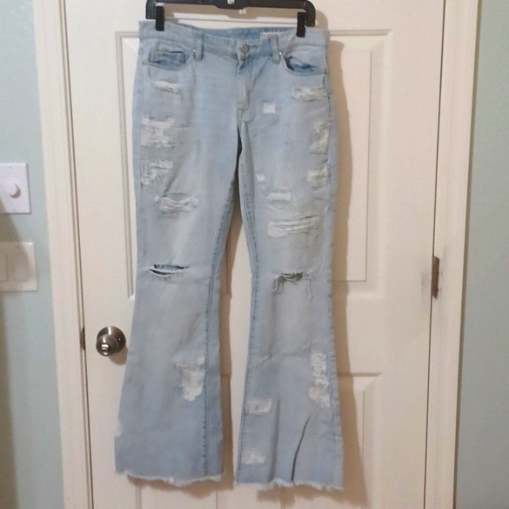 BLANK NYC size 29 distressed flare jeans